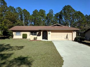 9171 N Commodore Dr, Citrus Springs, FL 34434