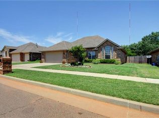9025 SW 55th St, Oklahoma City, OK 73179
