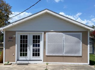 11942 12th St #A, Santa Fe, TX 77510