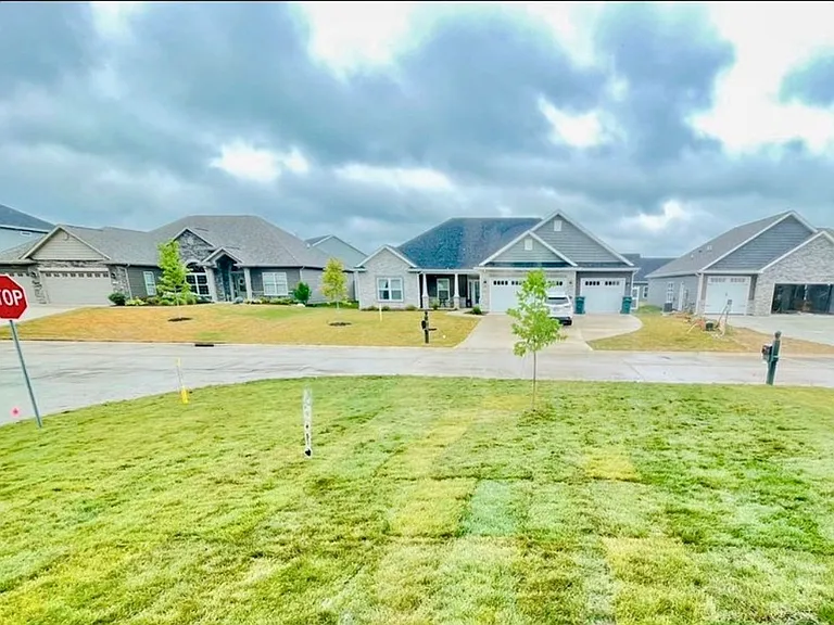 3405 Dolerite Ct — Photo 2