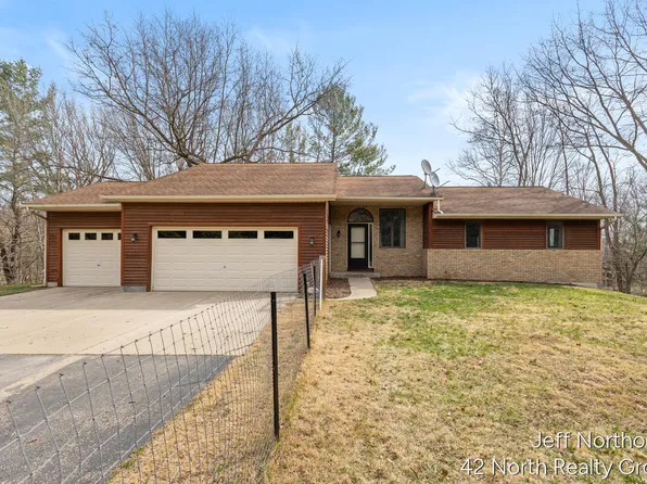 2259 136th Ave, Dorr, MI 49323
