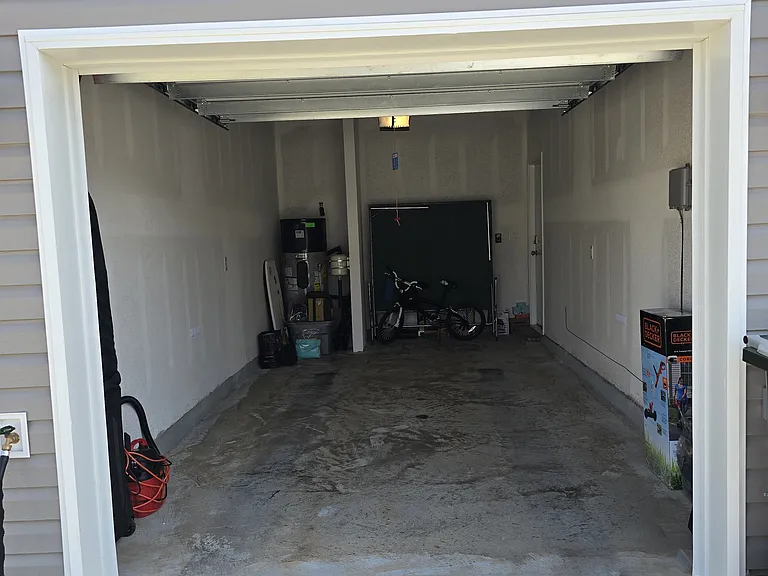 9047 Golden Eye Dr — Photo 2