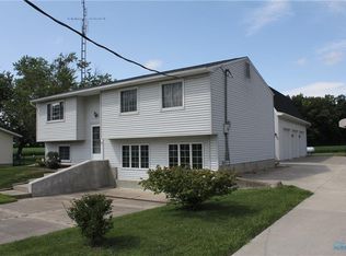 23605 Breckler Rd, Defiance, OH 43512