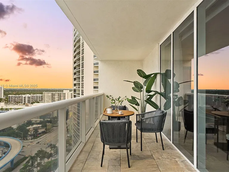1830 S Ocean Dr #2306 — Photo 24
