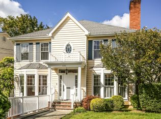 101 Bradley Rd, Scarsdale, NY 10583