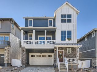 2088 S Haleyville Way, Aurora, CO 80018