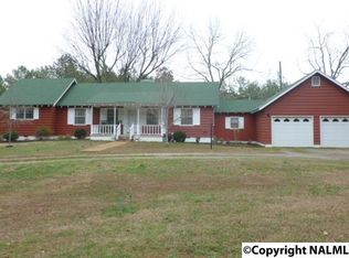 N Greenway Rd, Trinity, AL 35673