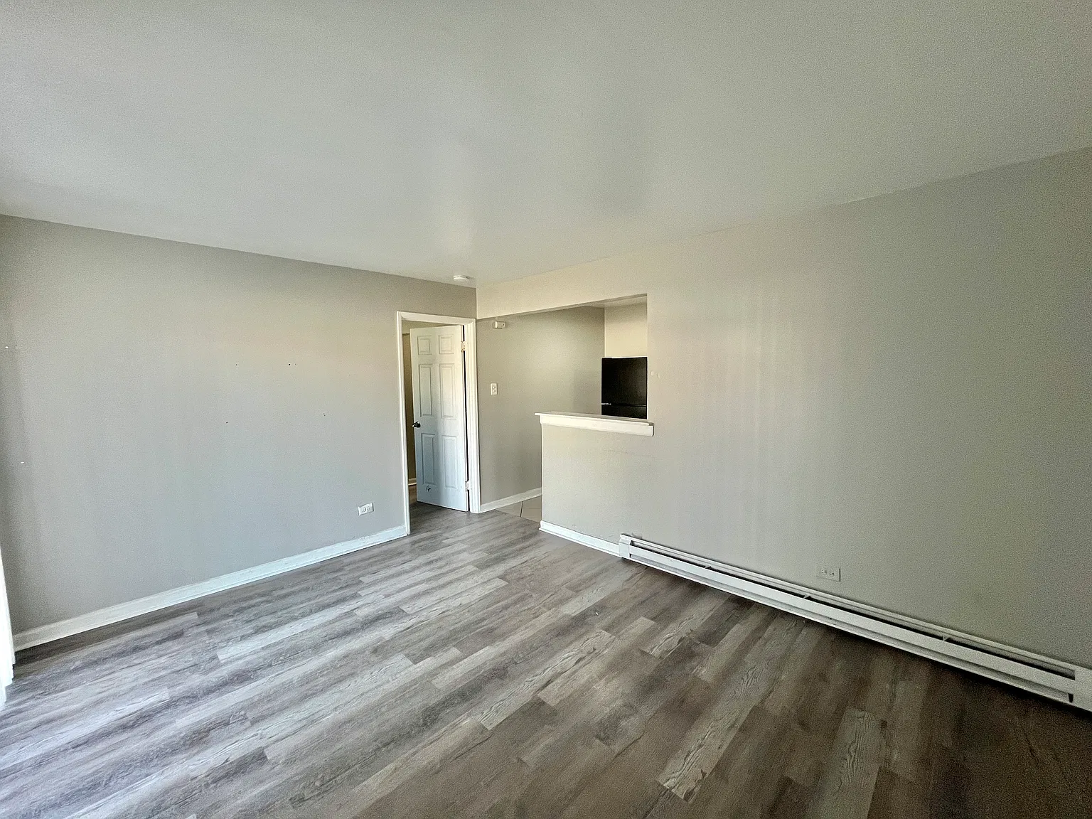 1 bed, 600 sqft, $1,000 — Photo 4