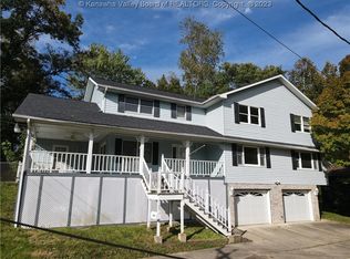 109 Elm St, Elkview, WV 25071