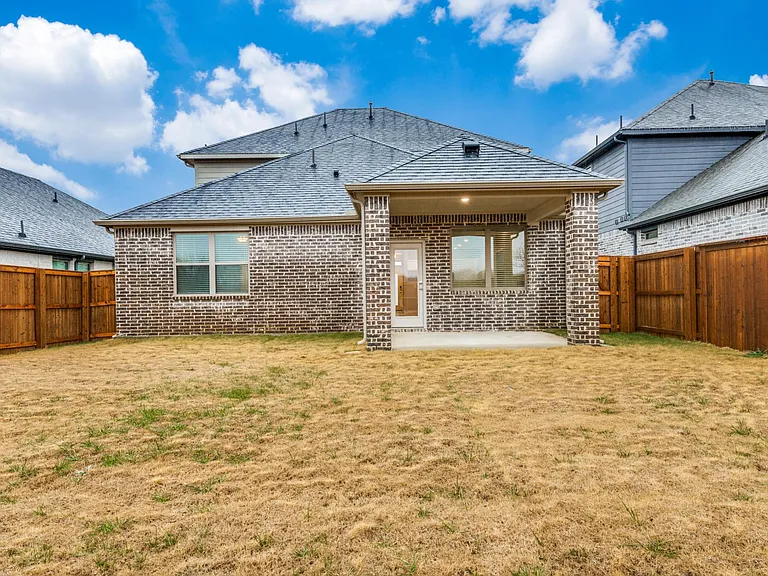 2544 Rambling Rd — Photo 23