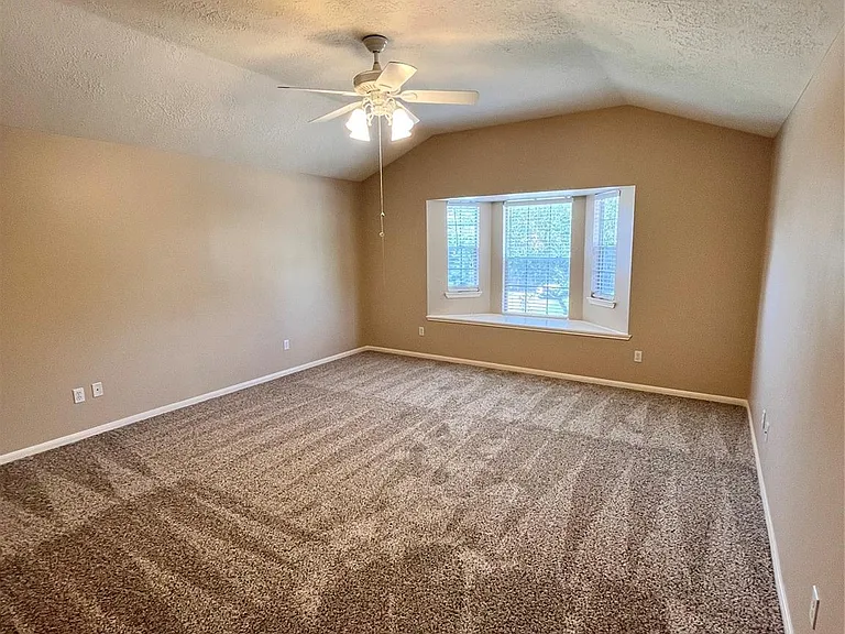 16118 Cypress Valley Dr — Photo 8