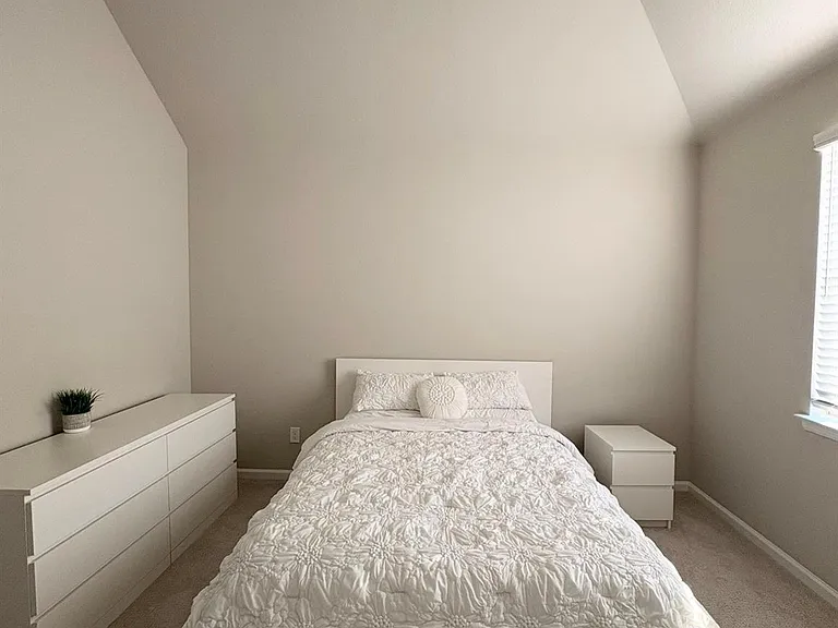 11904 Lawton Creek Ln — Photo 18