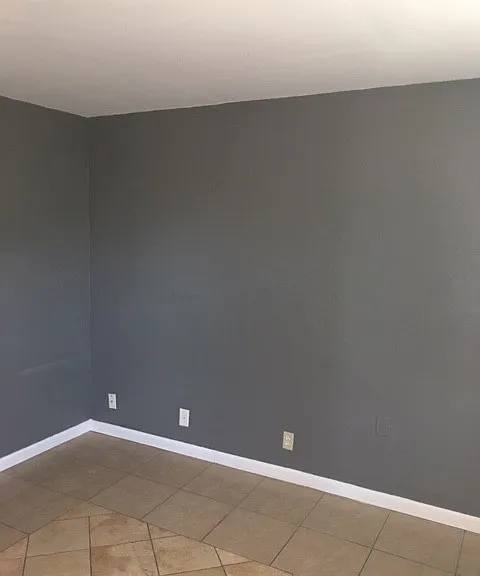 1539 Humboldt St — Photo 3