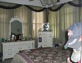 5th image of 722 Avenue G