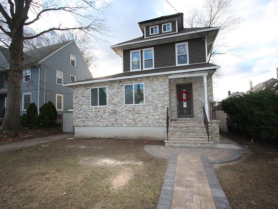 1st image of 210 Oakland Ave