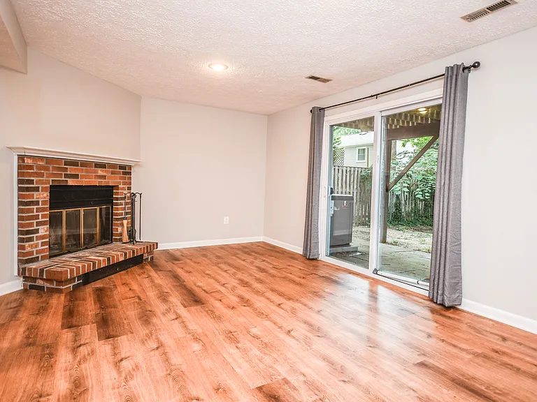 27 Cross Country Ct — Photo 28