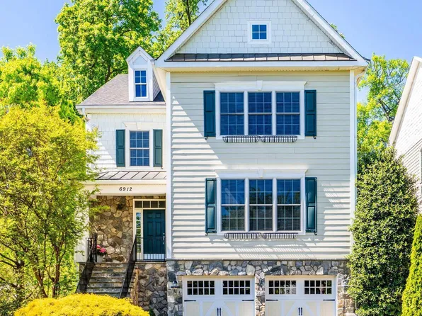 6912 Willow St, Falls Church, VA 22046