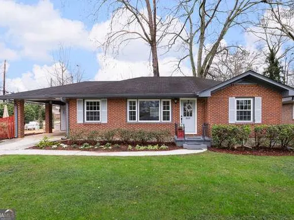 2605 Woodridge Dr, Decatur, GA 30033