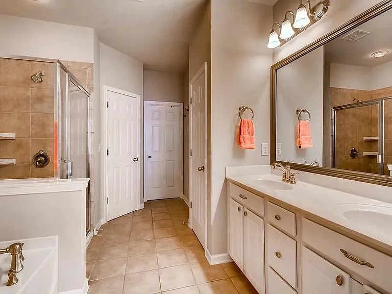 1743 Breyerton Dr — Photo 27