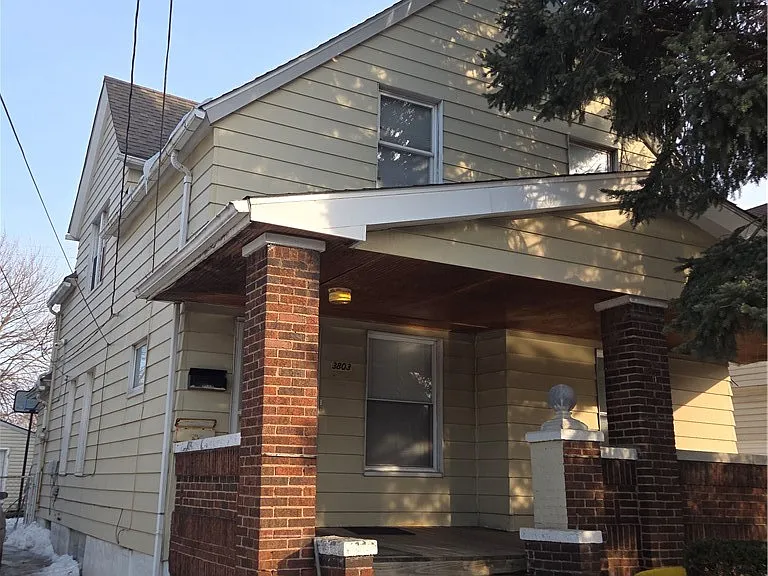 3803 E 50th St #DOWN — Photo 2