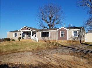 19424 Shinn Springs Rd, Siloam Springs, AR 72761