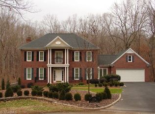 1736 Viewmont Ct, Asheboro, NC 27205