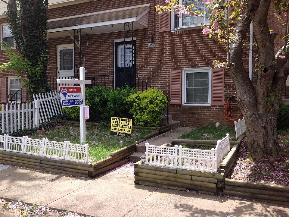 2nd image of 1648 Fort Fisher Ct