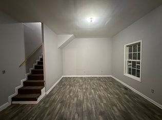 615 5th Ave E #A, Springfield, TN 37172