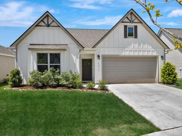 5812 Acadia Dr, Chattanooga, TN 37415