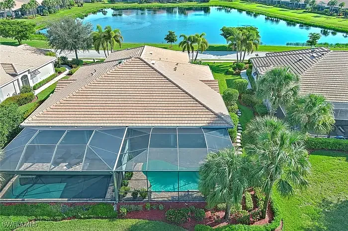 10730 Cetrella Dr — Photo 12