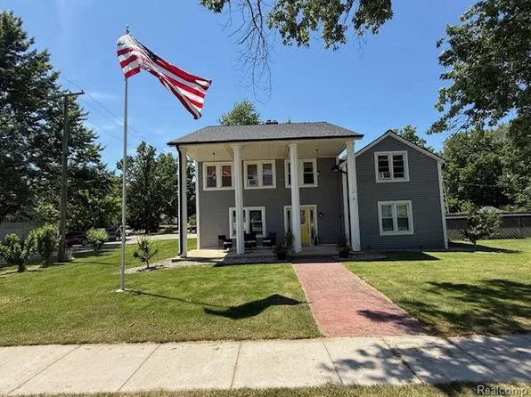 7046 Reed St, Brown City, MI 48416