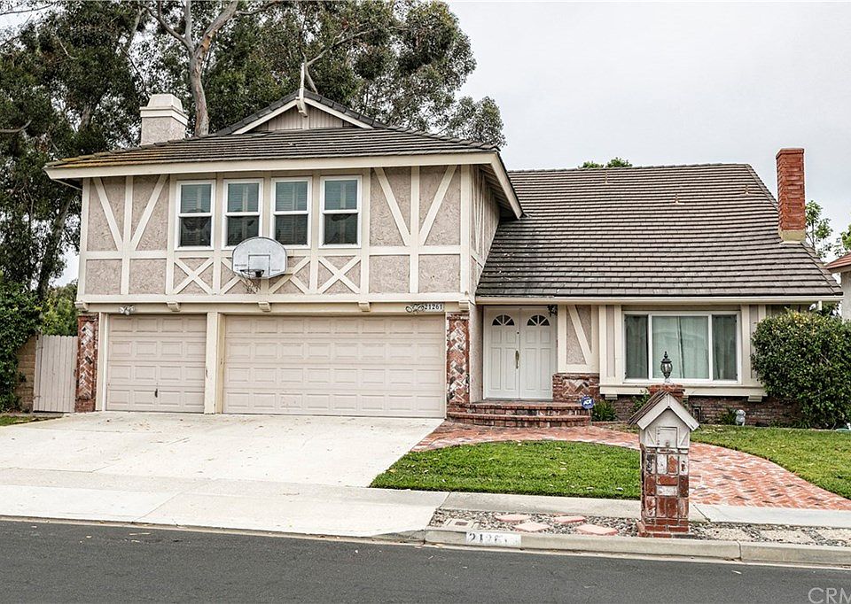 1st image of 21261 Calle Sendero