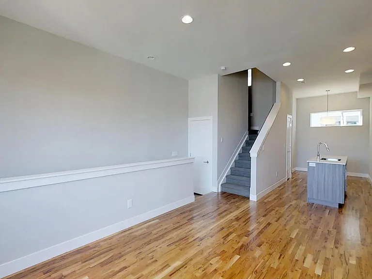 2962 W 28th Ave — Photo 6