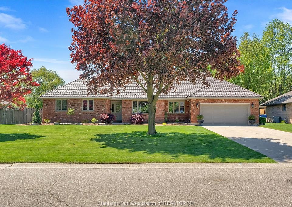 1st image of 27 Cramar Cres