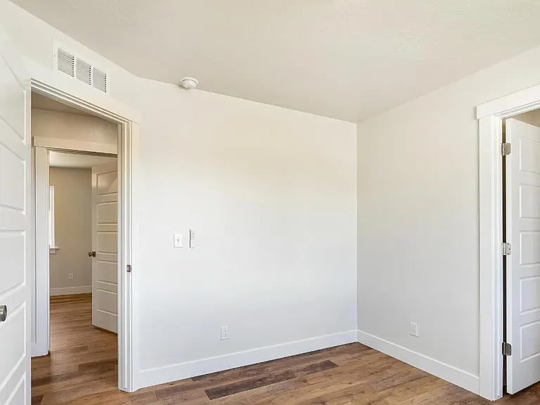 1360 N 2nd St #A — Photo 5