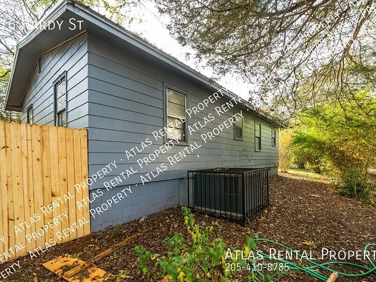 716 Hardy St — Photo 6