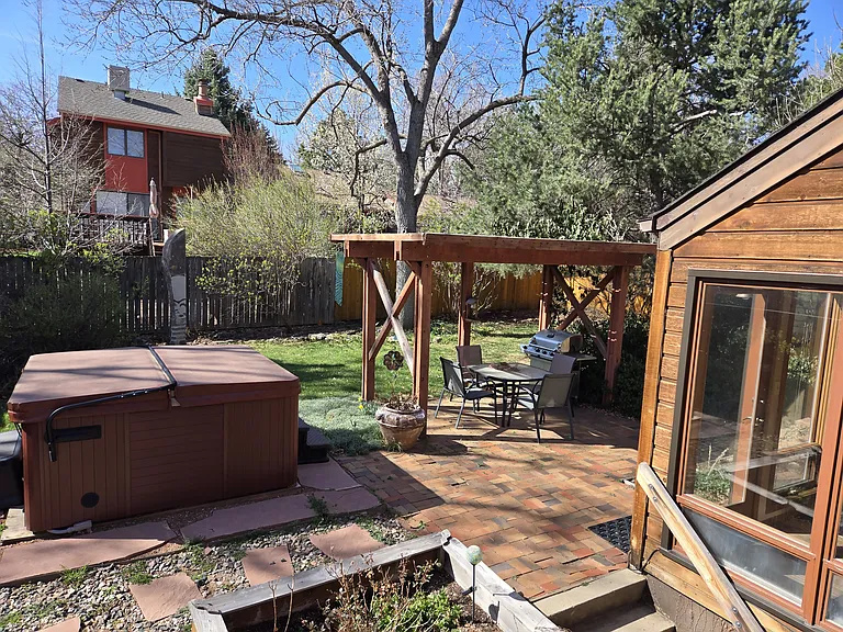 1020 Oakdale Pl — Photo 21