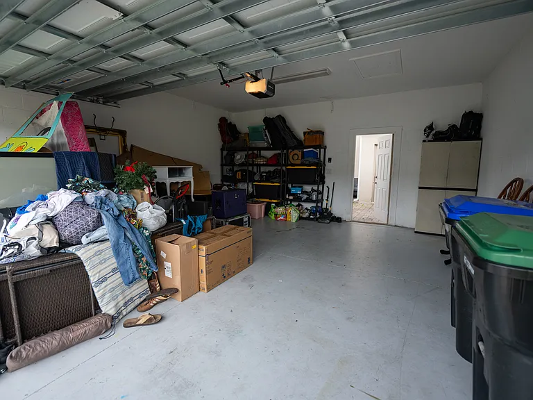 Detached Garage