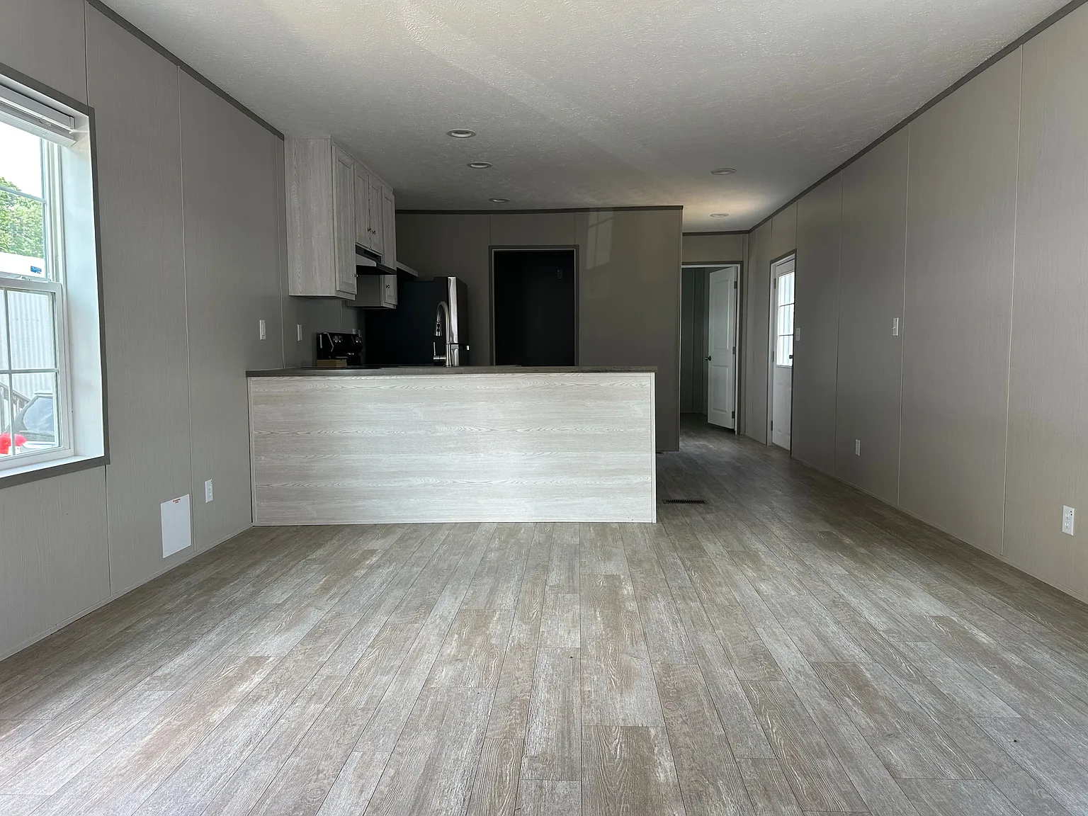 2 bed, 2.0 bath, $1,200 — Photo 3