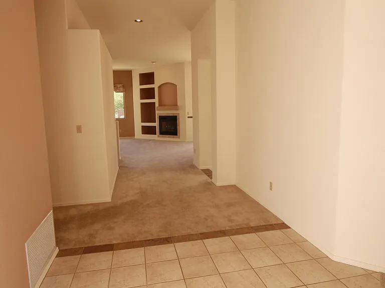 5206 N Canyon Rise Pl — Photo 3