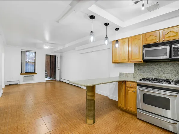 3 East 128th Street image 5 of 10