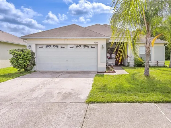31522 Triborough Dr, Wesley Chapel, FL 33545