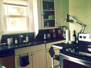 228 Ivy St, Providence, RI 02906