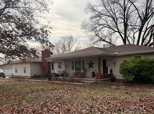 1713 W Main St, Chanute, KS 66720