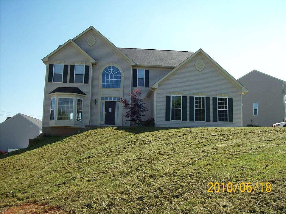 1st image of 1195 Creekledge Ct
