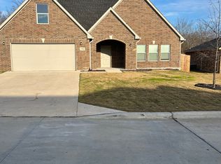 1102 Indian Plains Rd, Ardmore, OK 73401