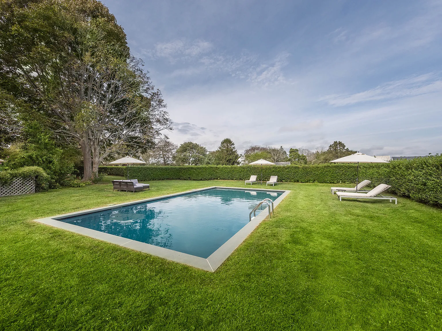 Sagaponack Victorian — Photo 2