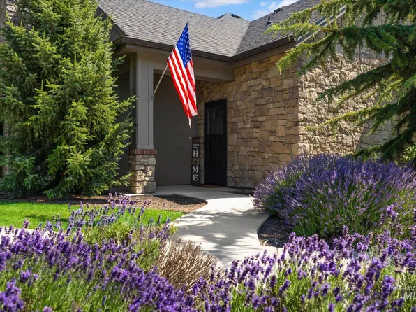 2020 S Gedalio Ln, Meridian, ID 83642