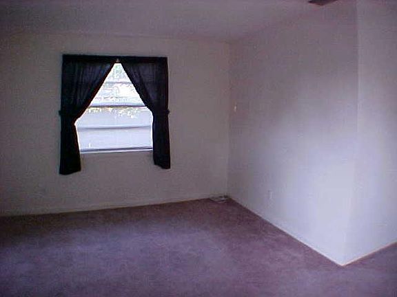 4th image of 11531 River Shore Way