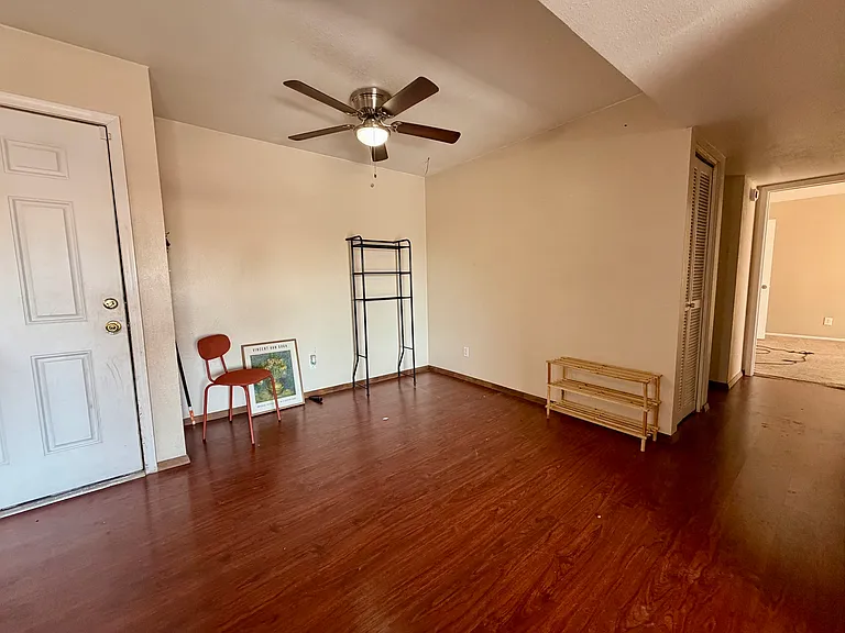 540 N May St #3106 — Photo 9